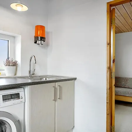 Casa de Férias 5 Bedroom Gorgeous In Thyholm