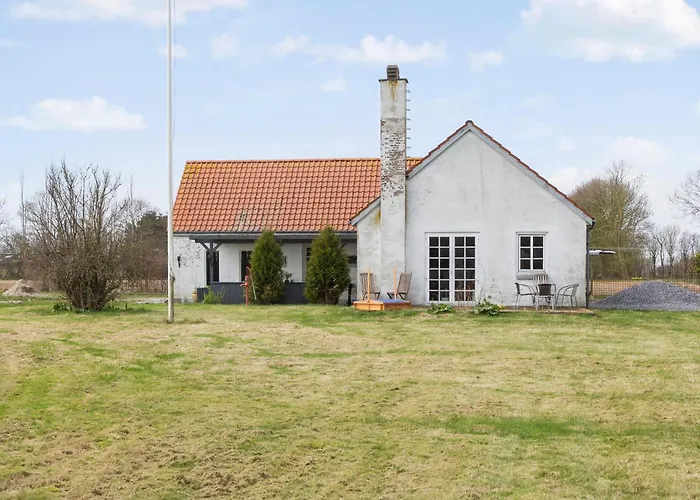 5 Bedroom Gorgeous In *