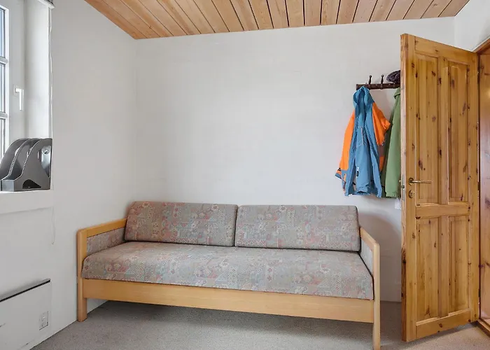 בית נופש 5 Bedroom Gorgeous In *