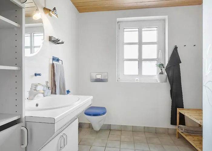 5 Bedroom Gorgeous In * Thyholm